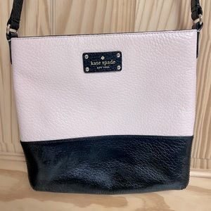 Light Pink and Black Kate Soade Crossbody